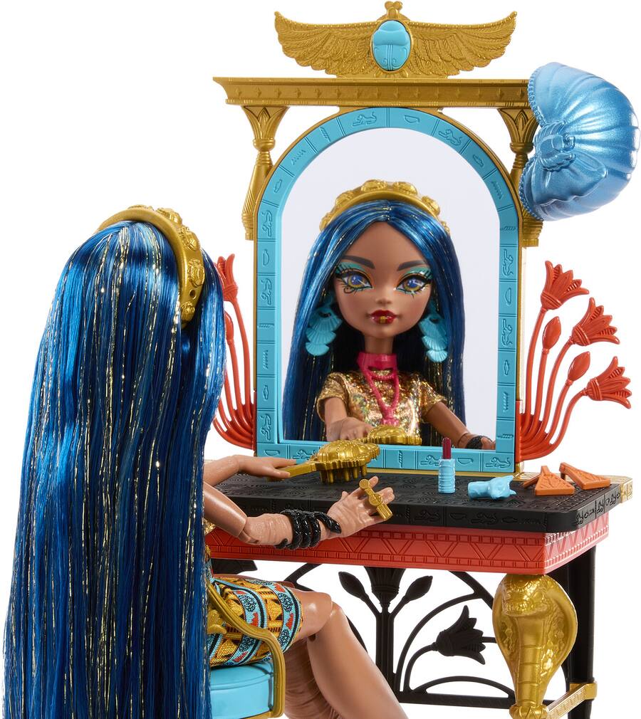 Monster High Cleo de Nile Doll and Vanity Playset HXH96