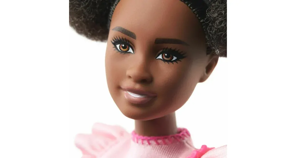 Barbie kamarádka Nikki