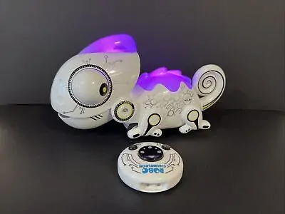 Robpt chameleon na dálkové ovládání