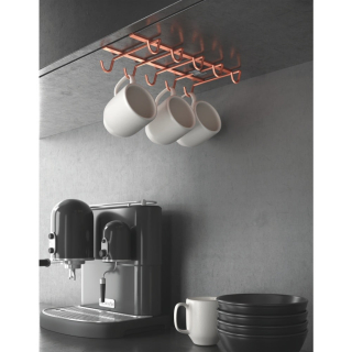 Závěsný držák na hrnky v měděné barvě